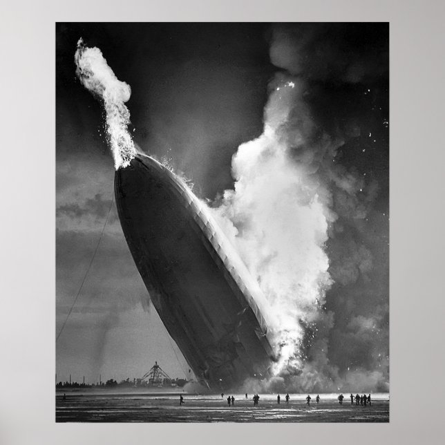 Airship Hindenburg Disaster Circa 1937 Poster (Framsidan)