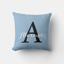 Airy Blue Light Solid Färg Monogram Pojke Kudde