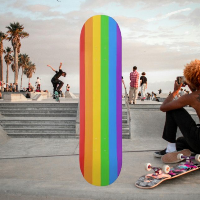 Åk med stolthet: Regnbågsflagga Mini Skateboard Bräda 18,5 Cm (Skapare uppladdad)