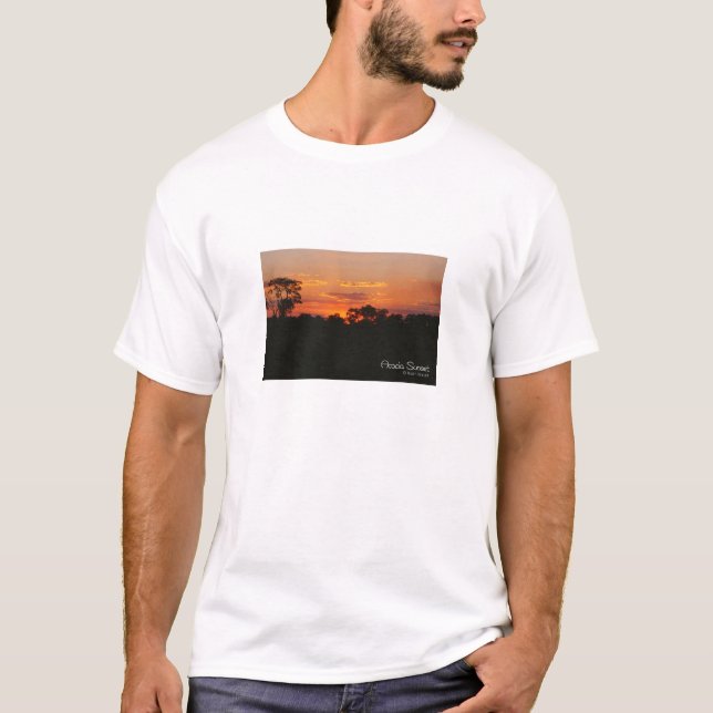 Akaciensolnedgång T Shirt (Framsida)