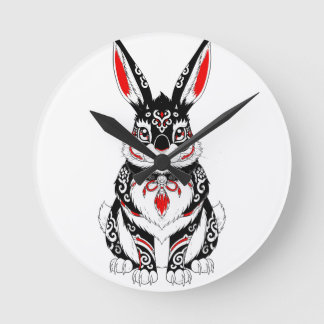 Akai Yokai Rabbit – Japanese Spirit Guardian in B Rund Klocka