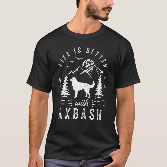 Akbash Life Better Mamma Pappa Hund T Shirt (Framsida)