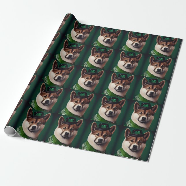 akita hund i St. Patrick's Day klänning Presentpapper (Utrullad)