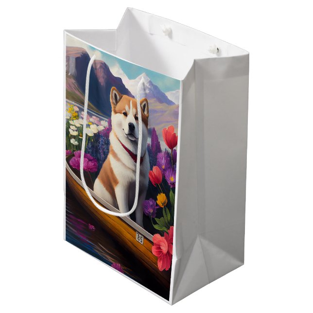 Akita Hund på en Paddle: En Scenia Äventyr (Framsidan Vinklad)