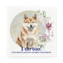 Akita Inu Bröllopsservetter Med Hund Foto