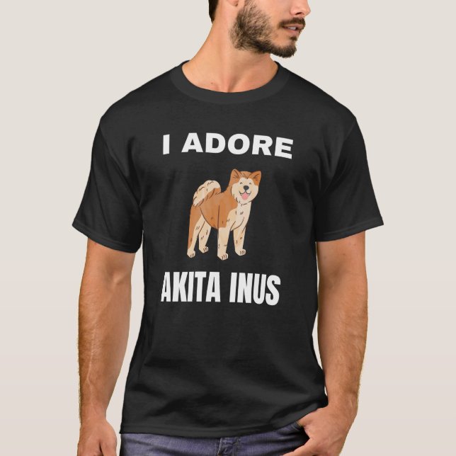 Akita Inus T Shirt (Framsida)