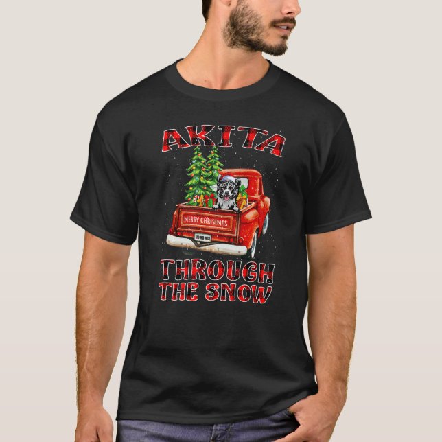 Akita Through The Snow Christmas Dog Truck Plaid R T Shirt (Framsida)