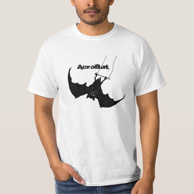 Akrobat en fladdermöss på en trapeze tee shirt (Framsida)