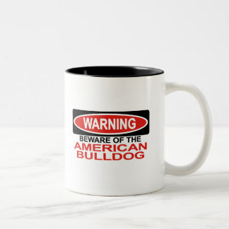 Akta sig av amerikanbulldogg Två-Tonad mugg