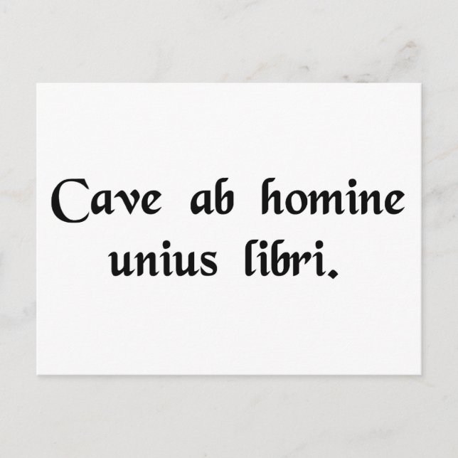 Akta sig av någon som har precis en bok vykort (Framsida)