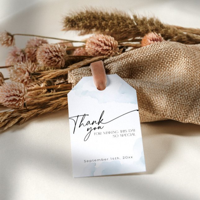 Aktier på Tacken Cloud Nine Blue Möhippa Presentetikett (Thank you tag with blue clouds for a shes on cloud nine themed bridal shower)