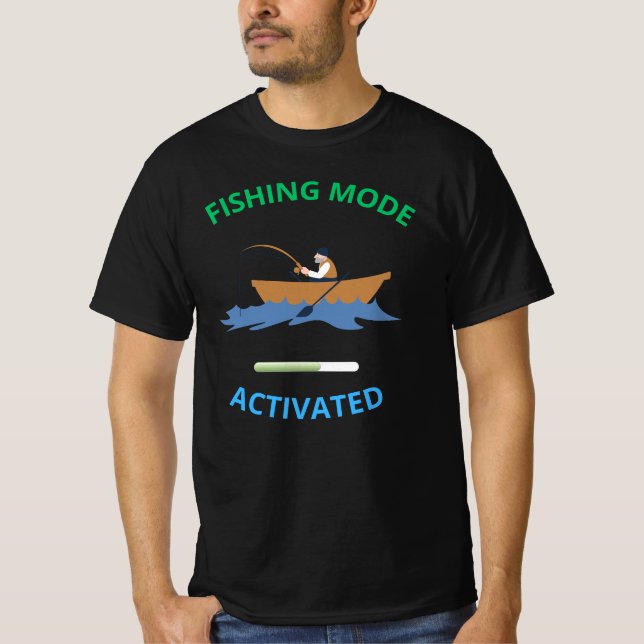 Aktiverat fiskeläge - Lustigt fiskarmönster T Shirt (Framsida)