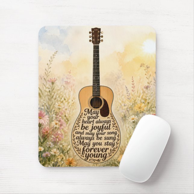 Akustisk gitarr med texten Forever Young Musmatta (Med mus)