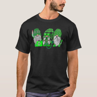 Akut Nurse Squad Nursing St Patrick Day Gnome T Shirt