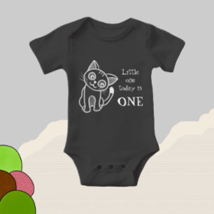 Akut vit katt t shirt