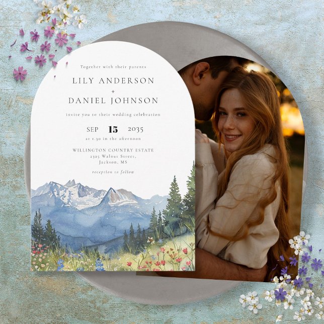 Akvarell Berg Vildblomma Foto Bröllopsbåge Inbjudningar (Watercolor Mountain Wildflower Photo Wedding Arch Invitation)