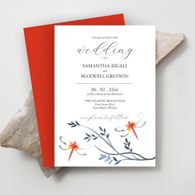 Akvarell Bröllopsinbjudningar Röda Trollsländor Inbjudningar (Red dragonfly wedding invitation features unique watercolor art by Victoria Grigaliunas)