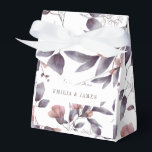 akvarell dammig lila skymning löv bröllop presentaskar<br><div class="desc">Vår samling "whimsical fall floral" innehåller akvarell lövverk och blommor i ljust mauve och lila nyanser. Luftig och mjuk för alla tillfällen med en personlig skrift i elegant serif-teckensnitt. Kontrollera vår butik för fler produkter från denna samling och tveka inte att kontakta mig via butiken för anpassade förfrågningar.</div>