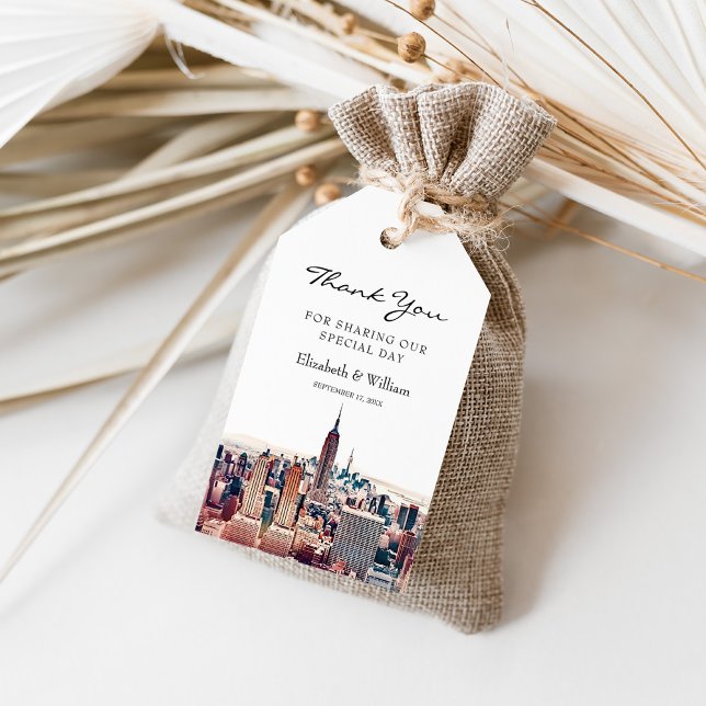 Akvarell New York City Siluett Förpackning Tacksam Presentetikett (Stunning Watercolor NYC Skyline Favor Tags - Perfect Thank You Gift for Any Event)