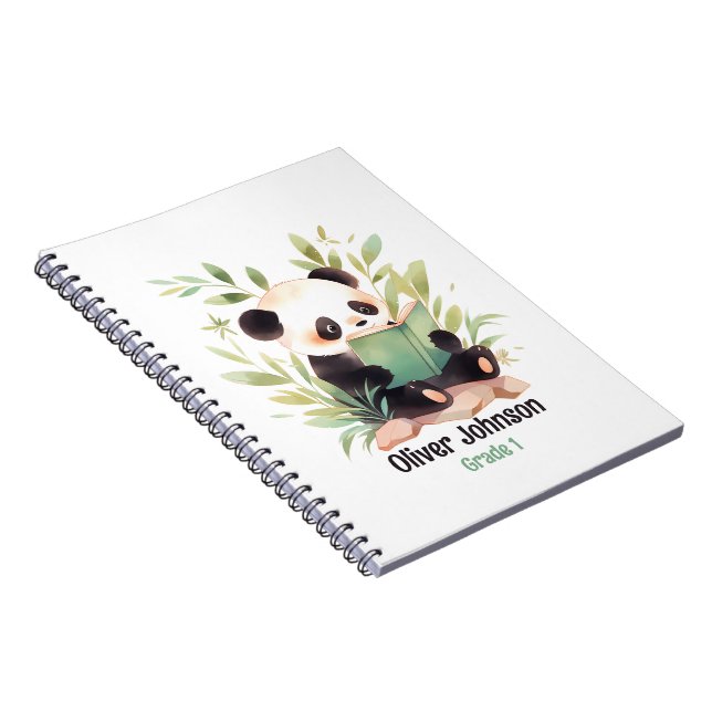 Akvarell Panda Läs En Bok Namn Anteckningsbok (Högra Sidan)