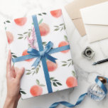 Akvarell Persikomönster Presentpapper<br><div class="desc">Detta söta presentpapper har en vit bakgrund med persika- och grönskemönster i akvarell. Anpassa efter dina behov. Du kan hitta fler matchande produkter i min butik.</div>