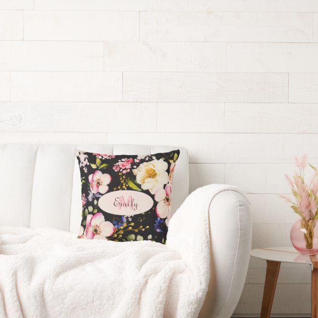 Akvarell Rosa Gula Rosor på svart, Monogram Kudde (Soffa)