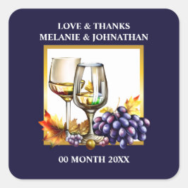 Akvarell vinglas druvor blå plommon guld bondgård fyrkantigt klistermärke