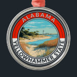 Alabama Travel Art Badge Julgransprydnad Metall<br><div class="desc">Alabamas retro-vektorresedesign. Denna designad-stil-resekonst,  med sin blandning av djärvt färg och vintage,  är  för att inspirera äventyr.</div>