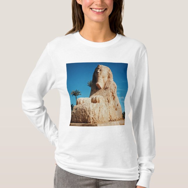 Alabaster- Sphinx, nytt kungarike Tee (Framsida)