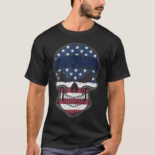 Alaska American Flag Skull  State Flag Alaska Root T Shirt (Framsida)