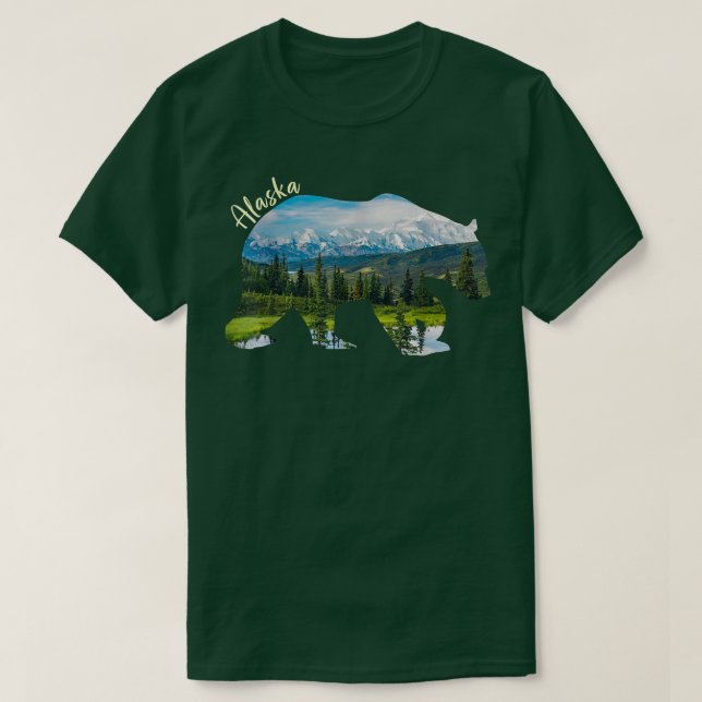 Alaska Bear - Grizzly Bear with Alaska Mountas 4 T Shirt (Design framsida)
