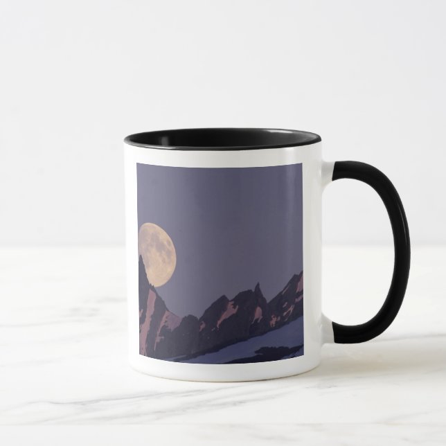 Alaska, Chugach Mountains Fullmåne stiger Mugg (Höger)