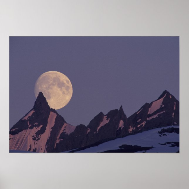 Alaska, Chugach Mountains Fullmåne stiger Poster (Framsidan)