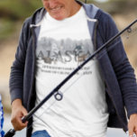 Alaska Cruise Cruise Anpassningsbar Bear Moose Fam T Shirt<br><div class="desc">Du kan byta stil på den här skjortan genom att välja Mer > under alternativet stil. Det kan vara personlig i området att tillhandahålla eller anpassa genom att klicka för att anpassa ytterligare alternativ och ändra namn, initialer eller ord. Du kan också ändra texten färg och stil eller ta bort...</div>