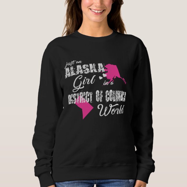 Alaska  Just an Alaska girl in a District of Colum T Shirt (Framsida)