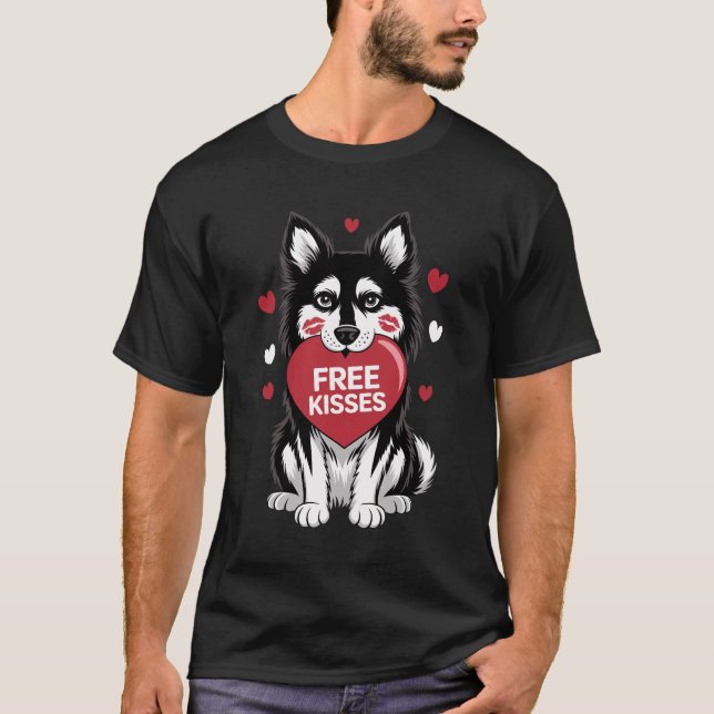 Alaska Klee Kai Hund Free Kisses T Shirt (Framsida)