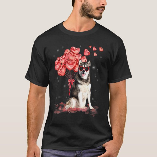 Alaska Malamute Heart Valentines day Hund Pappa Ma T Shirt (Framsida)