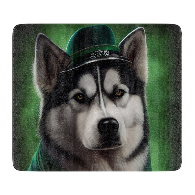 Alaska Malamute hund i St. Patrick Dress (Framsidan)