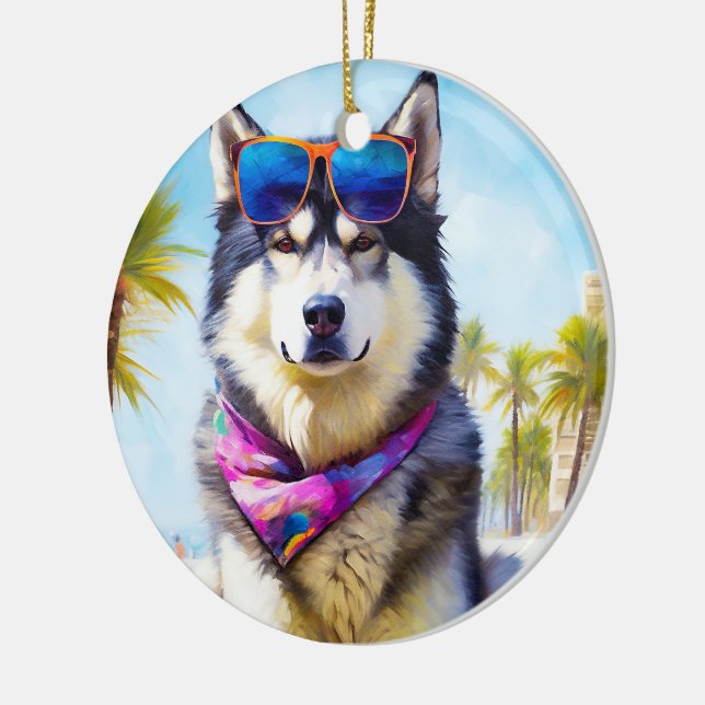 Alaska Malamute på Beach, sommargåva Julgransprydnad Keramik (Vänster)