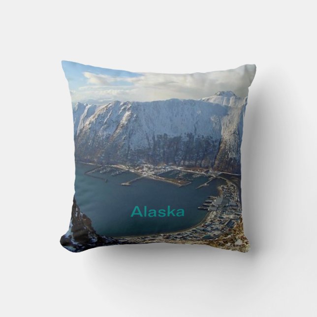 Alaska Mountain Range och City nedanför Kudde (Framsida)