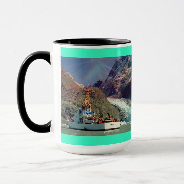 Alaska Mountain View med Boat Mugg (Vänster)