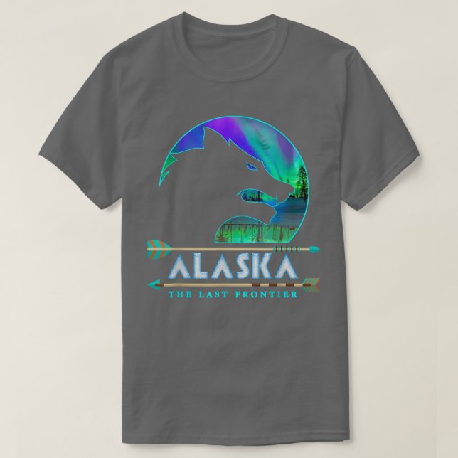 Alaska State Alaskan Wolf with Aurora Borealis Sno T Shirt (Design framsida)