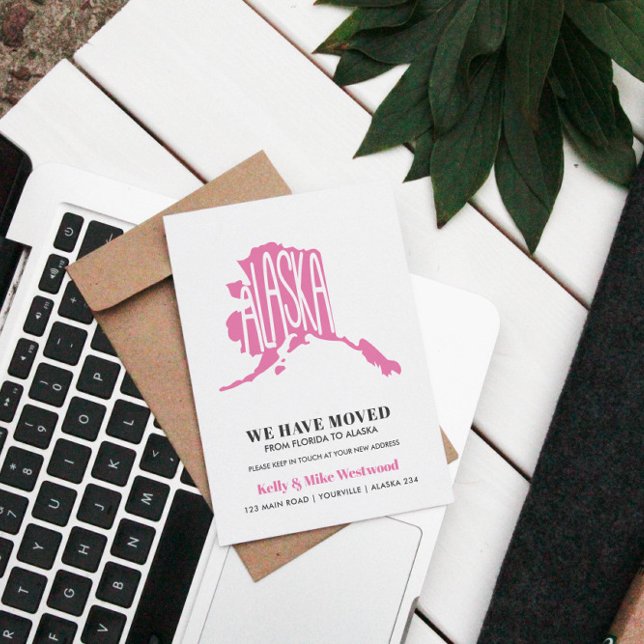 ALASKA Vi har flyttat Ny adress Nytt hem  Vykort (MOVING ANNOUNCEMENTE IN PINK AND STYLISH PALETTE WITH ALASKA STATE)