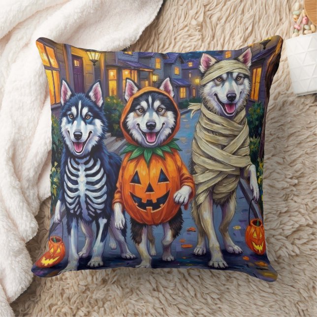 Alaskan Malamute Hundar Trick-or-Treating Hallowee Kudde (Filt)