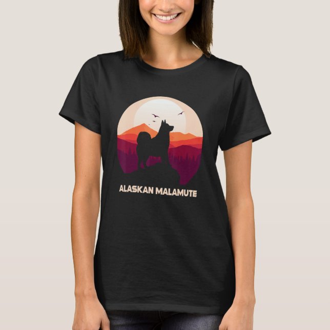 Alaskan Malamute Moon and Halloween 1 T Shirt (Framsida)