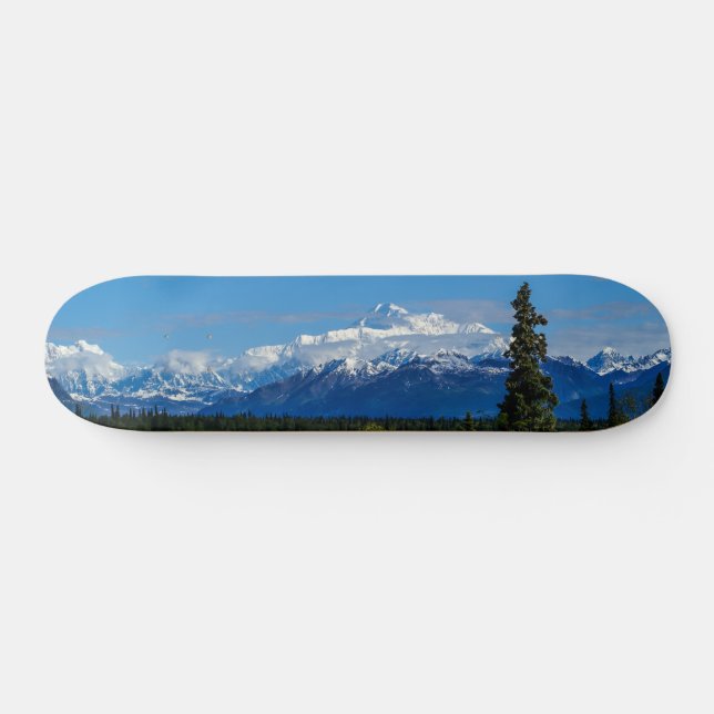 Alaskas Mt. McKinley Skateboard (Horz)