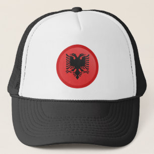 Albanska flagga och albanska helgdag/sportfantaste keps