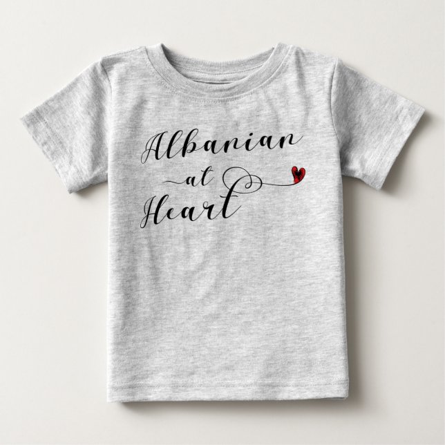 Albanska i hjärtat Tee Shirt, Albanien Shirt (Framsida)