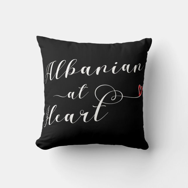 Albanska vid hjärtpil Cushion, Albanien Kudde (Framsida)