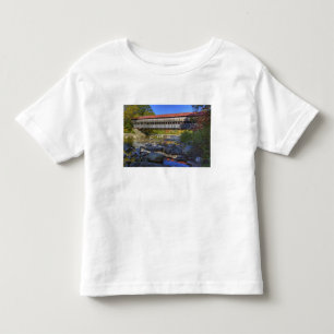 Albany täckt bro över Swift River, Vit T-shirt